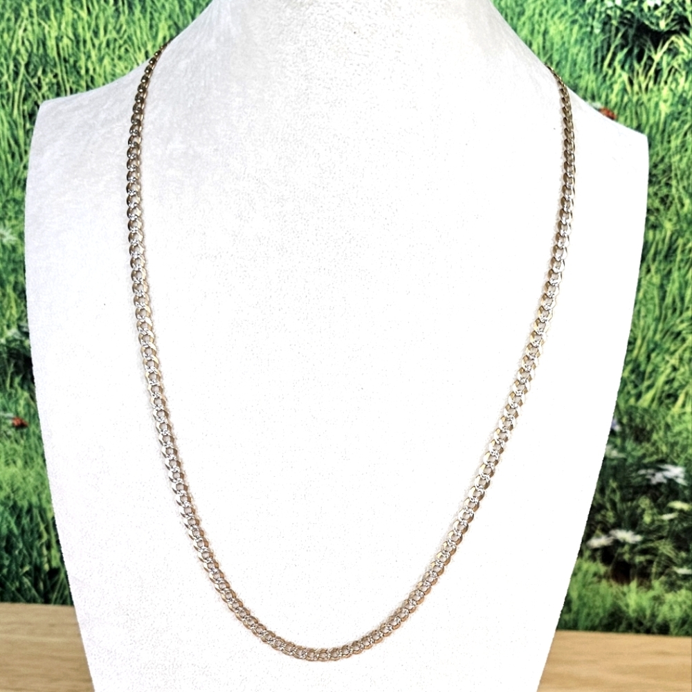 Elegant 10k curb chain Necklace - Diamond cut